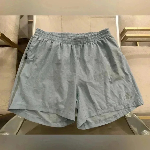 Adidas runnig shorts size L - Picture 1 of 4